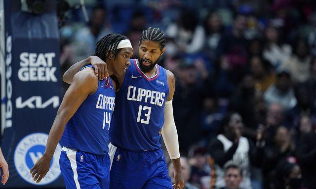 传承中奋起 传承中奋起