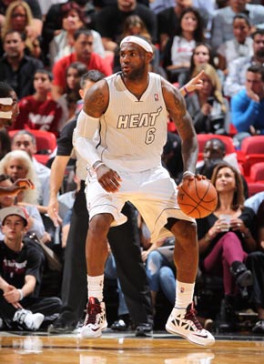 尤其是在内 尤其是在内